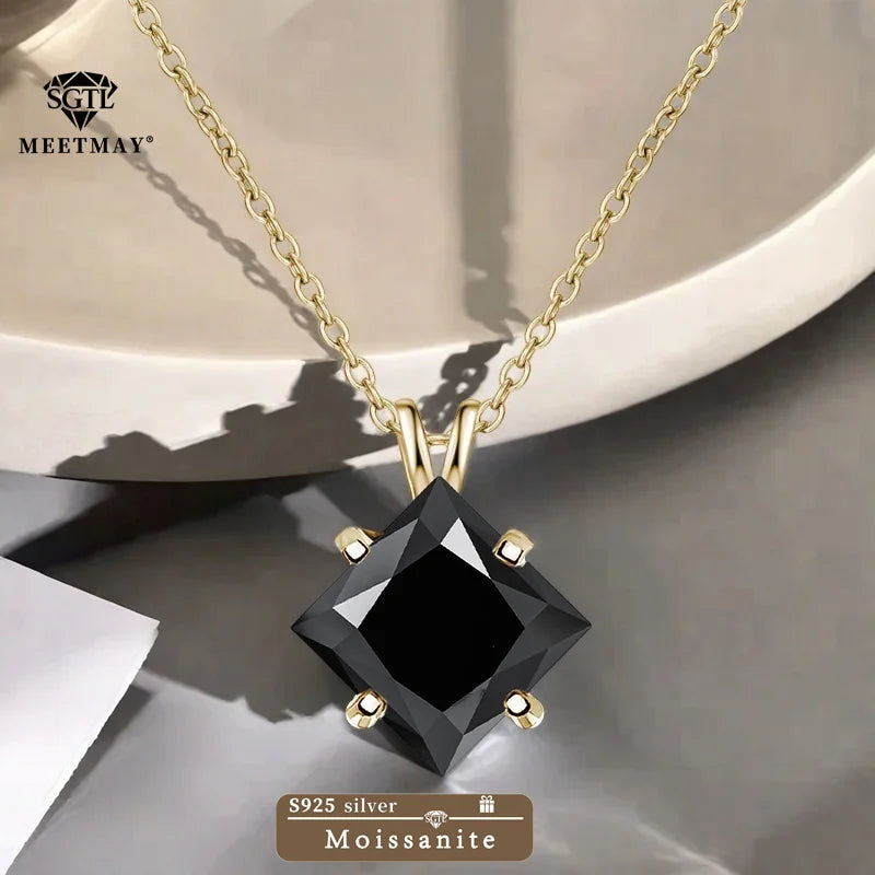 Rhea Princess Pendant Necklace