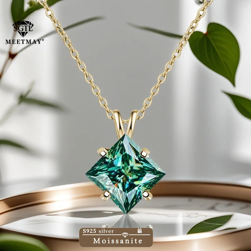 Rhea Princess Pendant Necklace