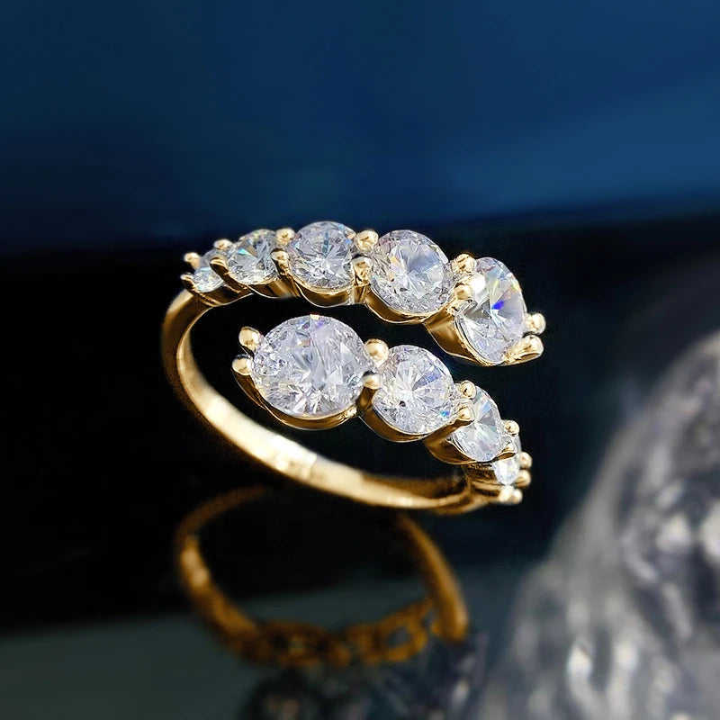 Leona Band Ring
