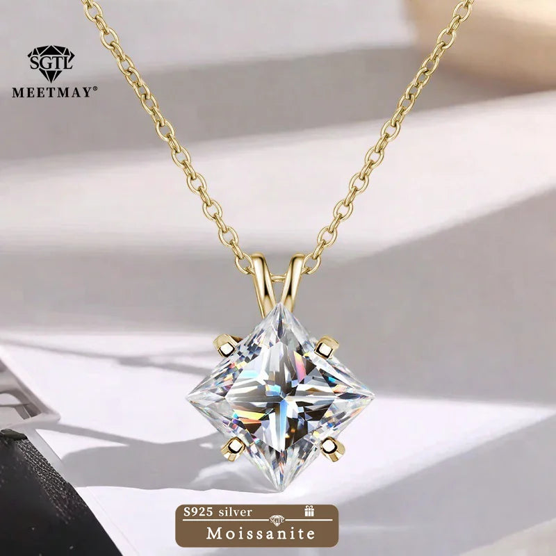 Rhea Princess Pendant Necklace
