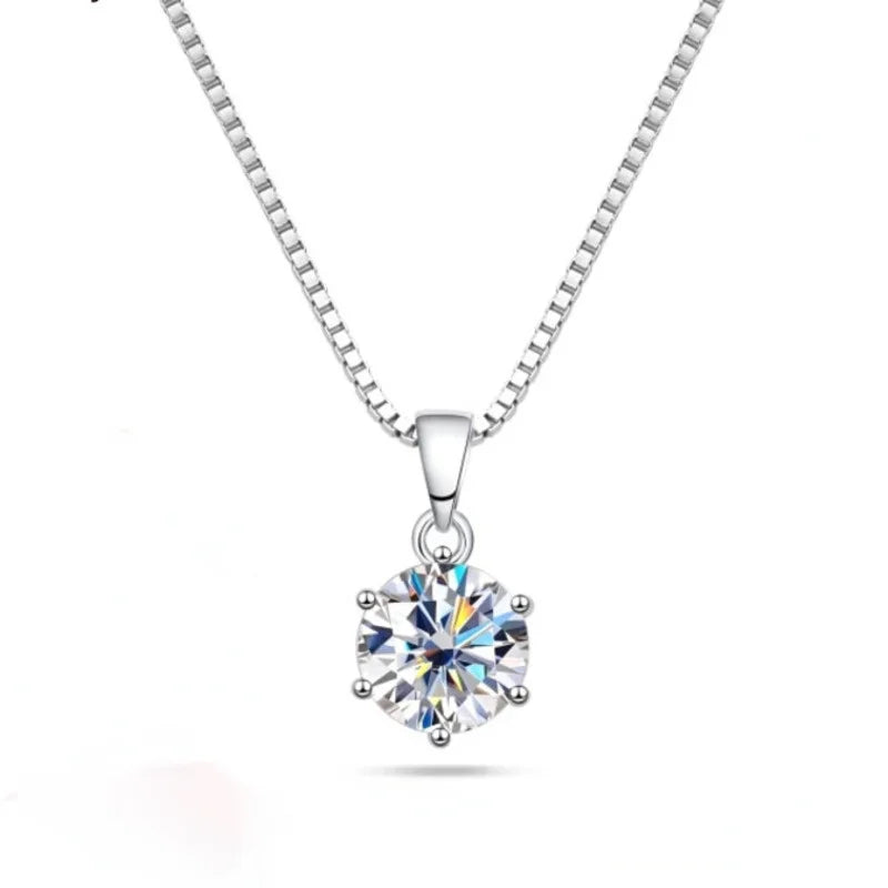 Wren Pendant Necklace
