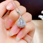 Gwyneth Pendant Necklace