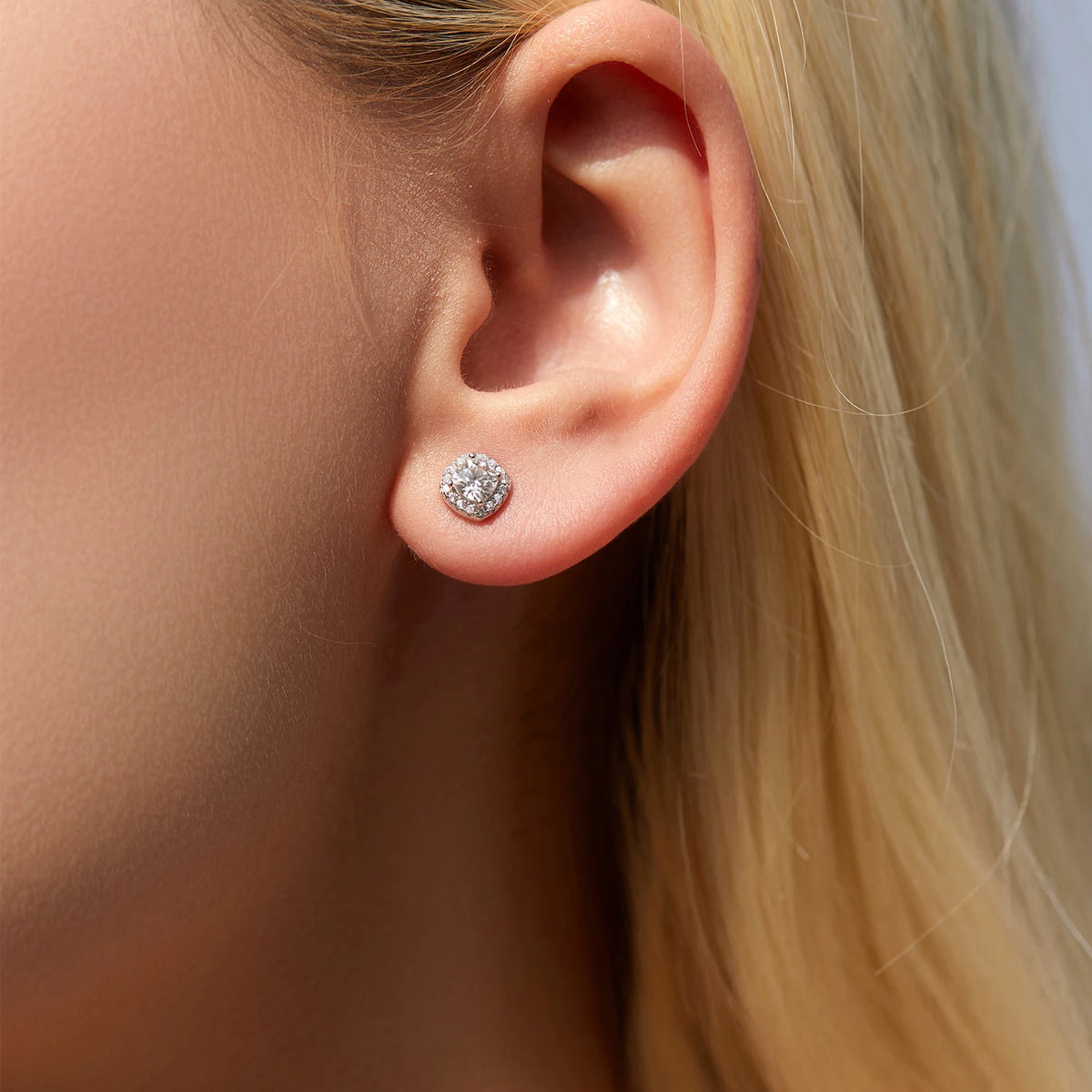 Florentina Pear Stud Earrings