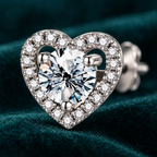 Anouk heart halo earring close-up of the round centre stone and pave halo
